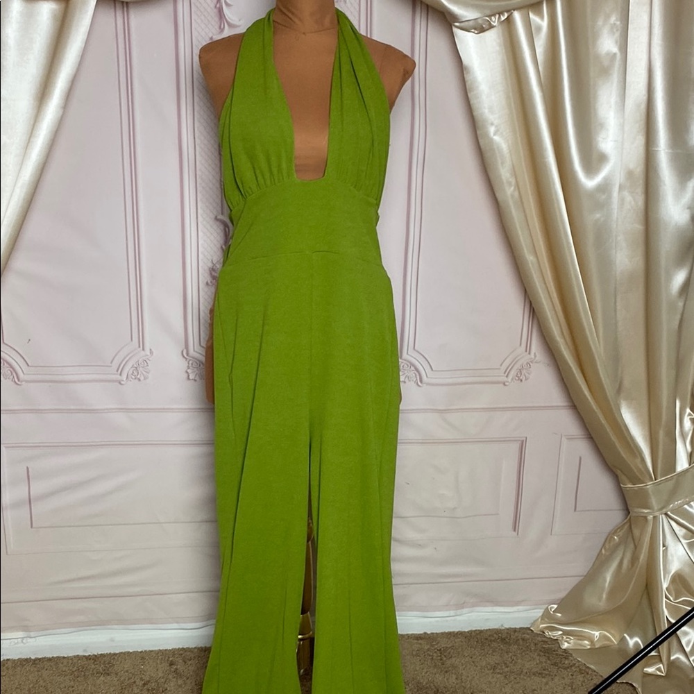 Elegant Green Halter Neck Dress